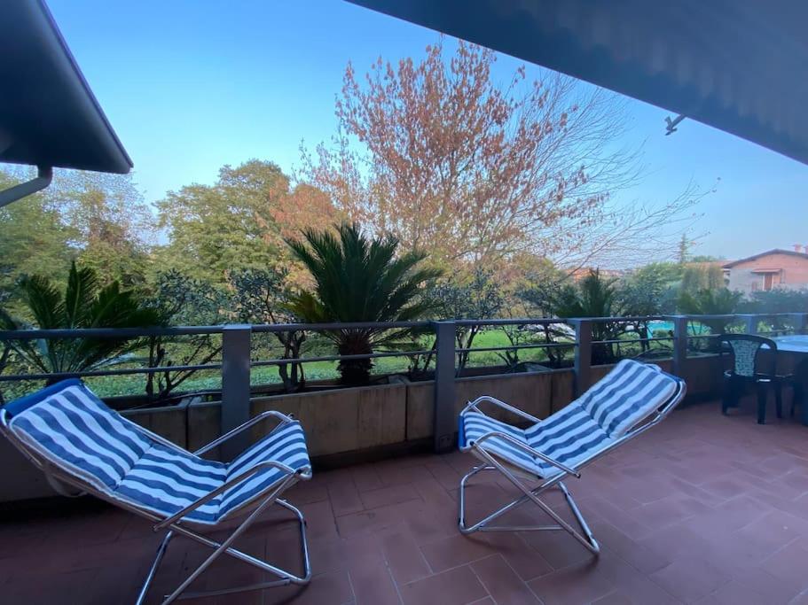 Family House With Free Parking, 450M From Beach Lazise Buitenkant foto